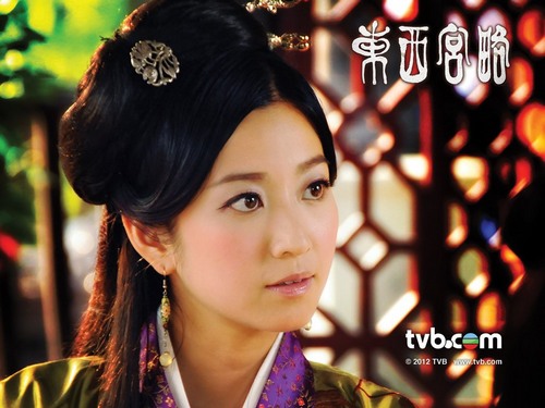 《东西宫略》:智慧与美貌哪个更重要?