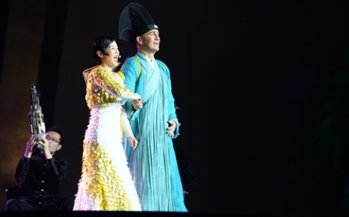 老锣·法海·龚丽娜:谁戏谑了音乐?