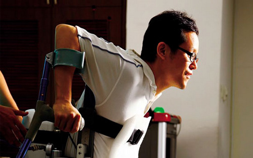 《钢铁人医生》寻找健康的高自尊